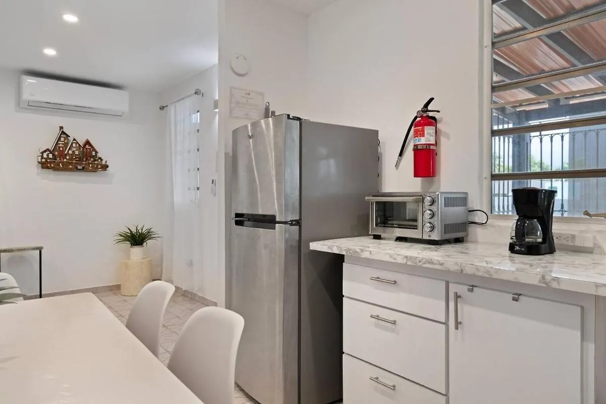 Casa vacanze Paceful Home In San Juan Near To The Airport
